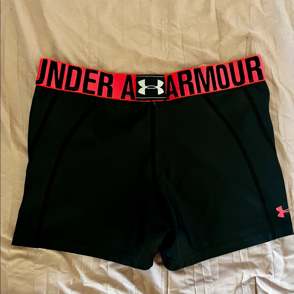 Under Armour spandex shorts size M